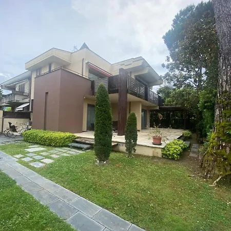 The Dreams House Villa *